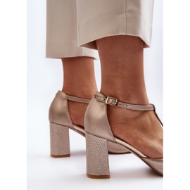 Nahkasandaalit korkokenkiin koristeltu Laura Messi 2758 kultaa kultainen 1