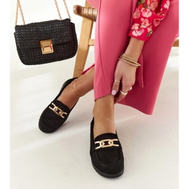 Mustat mokkasiinit, joissa Sardis-solki 1