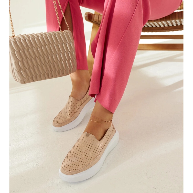 Marcien kultaiset brogut kultainen 1