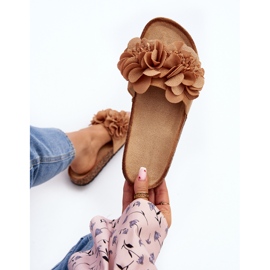 Naisten varvastossut kukilla, ruskea Lulania 1