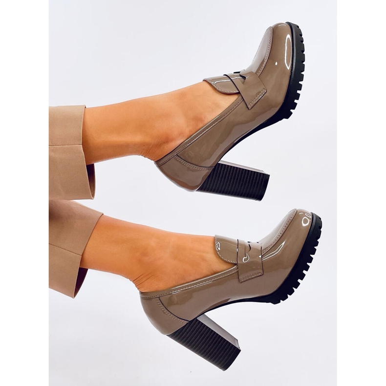 Jeffis Khaki -patenttikorkokengät beige 2