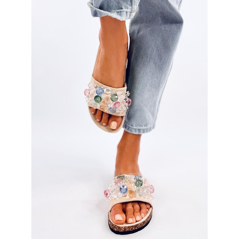 Korkkivarvastossut Maliv Beige -kivillä 1