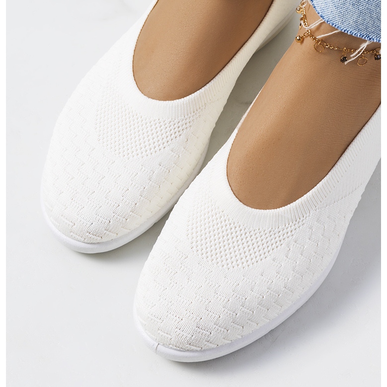 Bellion naisten beige-lenkkarit ekru 1