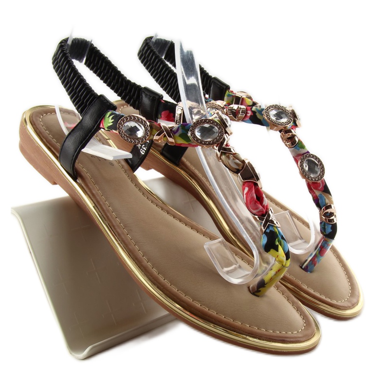 Varvastossut kivillä C63 musta vihreä keltainen punainen 1