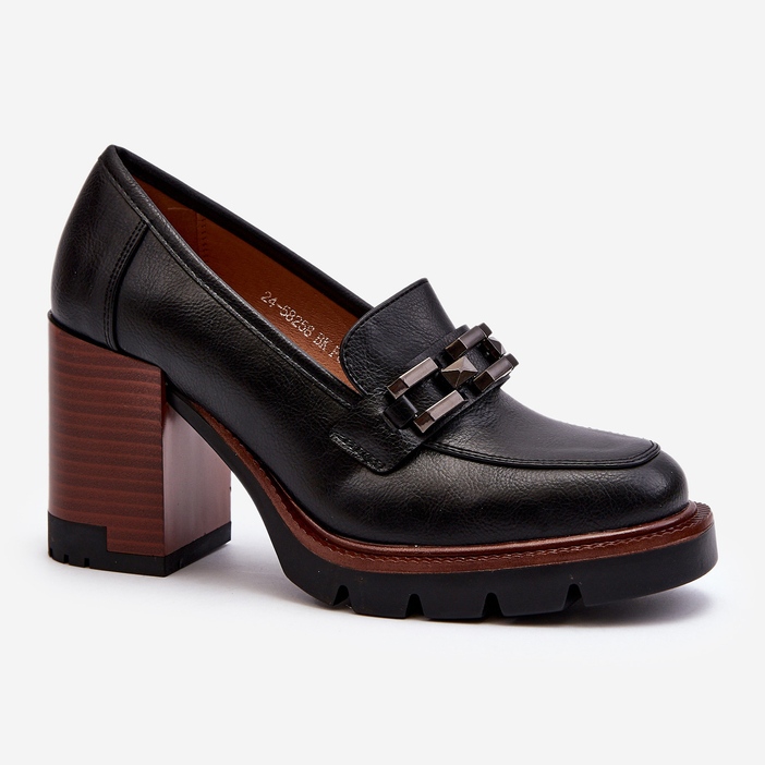 Vinceza Pumput massiivisessa korkokengossa, jossa koristeena Black Oradna musta 1