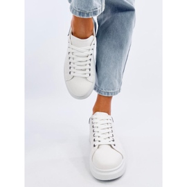 Raclei Mustat naisten tennarit valkoinen 1