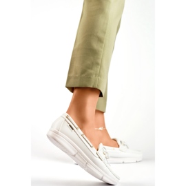 Mukavat naisten mokasiinit valkoisena Mukavat naisten mokasiinit valkoinen 1