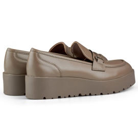 Ruskeat naisten kengät matalalla kiilalla, naisten kengät ruskealla alustalla beige 1