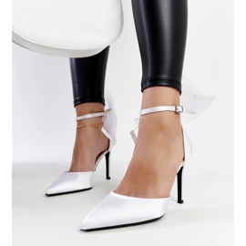 Ilaysan valkoiset korkokengät rusetilla valkoinen 1