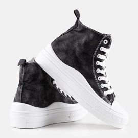 Mustat Frederick alustan lenkkarit 2