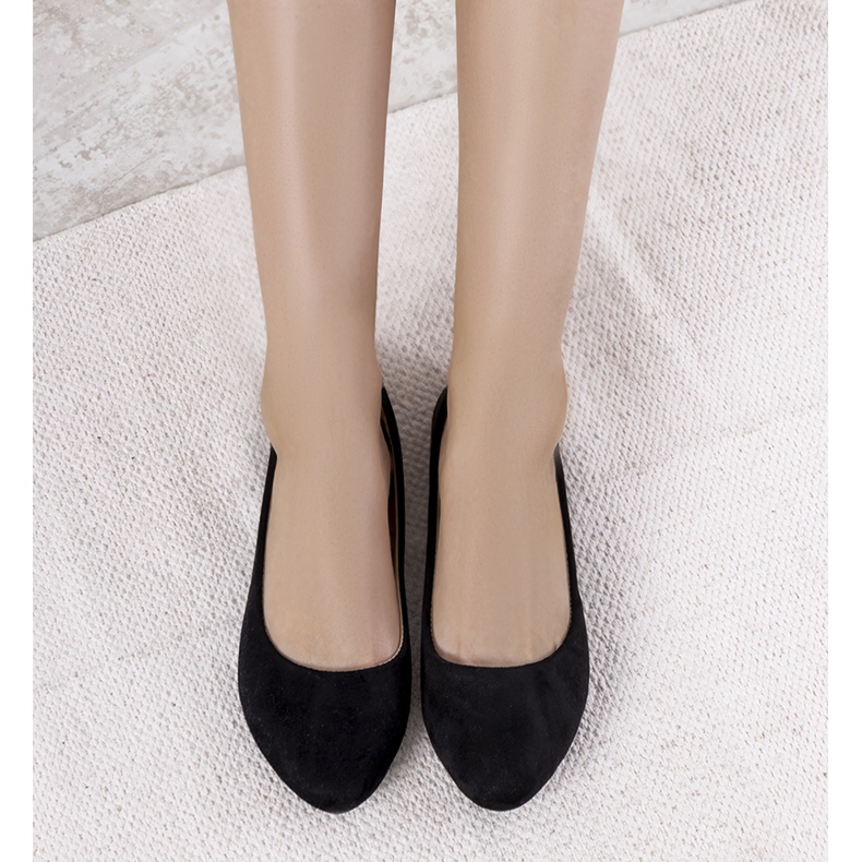 Julie mustat kiiltävät ballerinat naisille 1