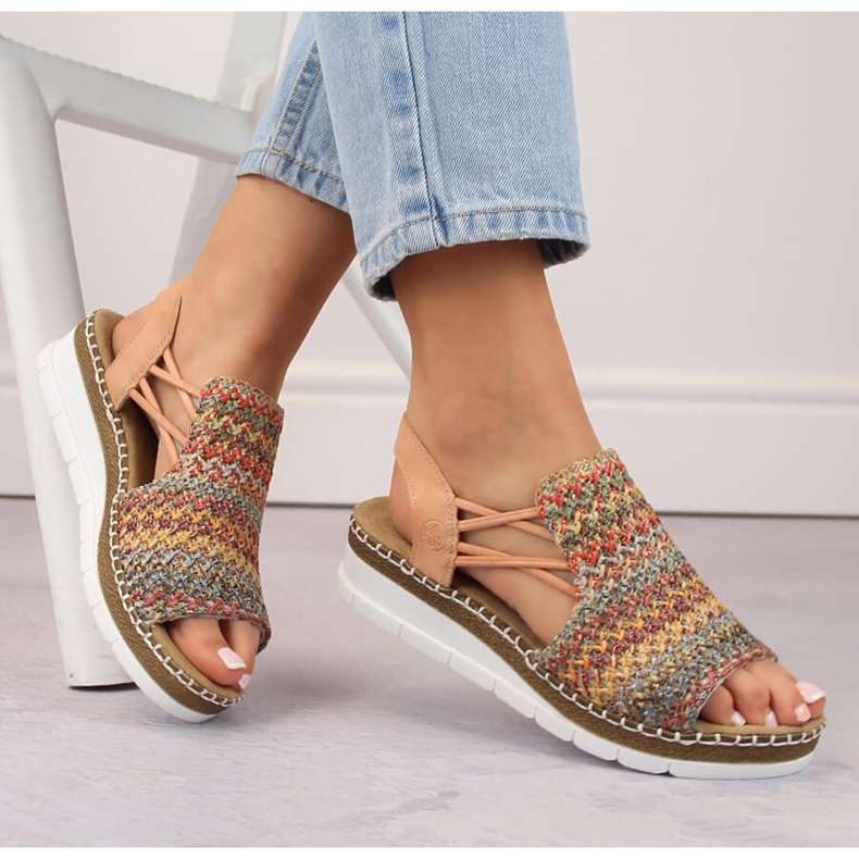 Mukavat naisten moniväriset sandaalit Rieker V1241-90 beige 1