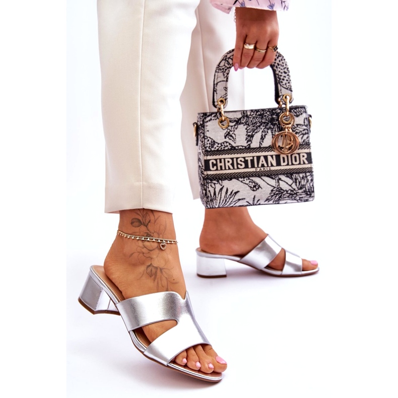 Joia Klassiset nahkatossut matalalla korolla, hopea 4