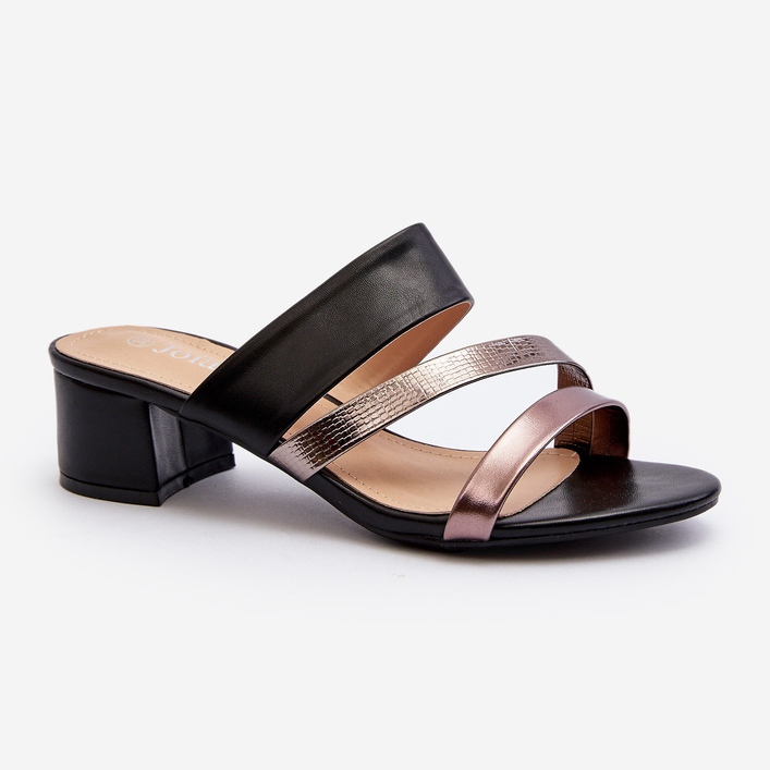 Naisten matalakorkoiset varvastossut, musta Rosila 1