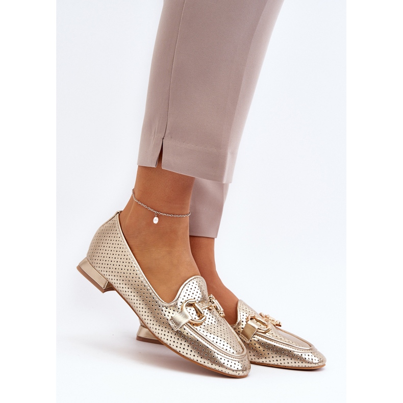 Naisten tasakorkoiset mokasiinit kultakoristeella Iluvana kultainen 2