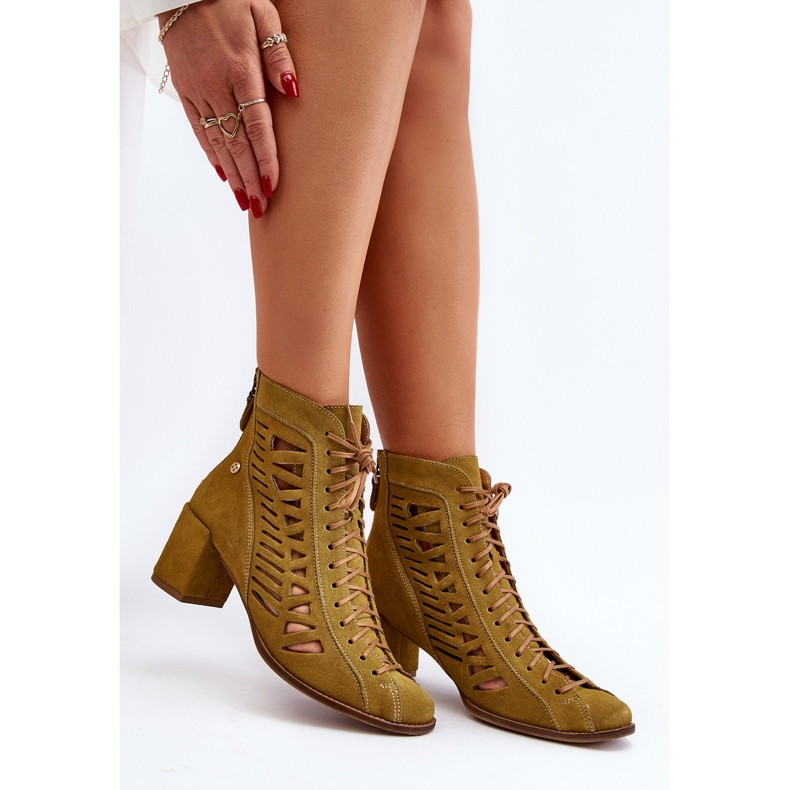 Mokkanahkaiset harjakattoiset saappaat Maciejka 05508-24 Olive vihreä 2