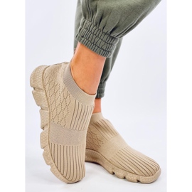 Darts Beige sukkaurheilukengät 2