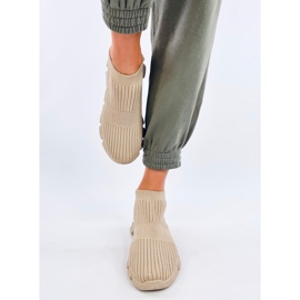 Darts Beige sukkaurheilukengät 1