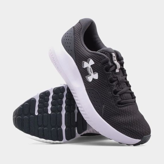Under Armour W -kengät 3027007-001 musta 1