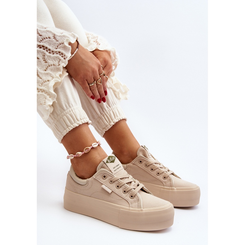 Naisten lenkkarit Lee Cooper LCW-24-31-2181 beige 1