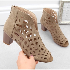 M. DASZYŃSKI Naisten mokkanahkaiset harjakattoiset nilkkurit, beige, avoin kärki M.Daszyński MR1954-15 1