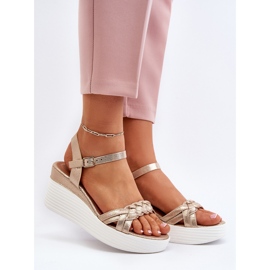 Esinna Gold Wedge sandaalit kultainen 2