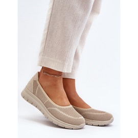 Beiget Aviaba-balettiasunnot alustalla ja kiilalla 2