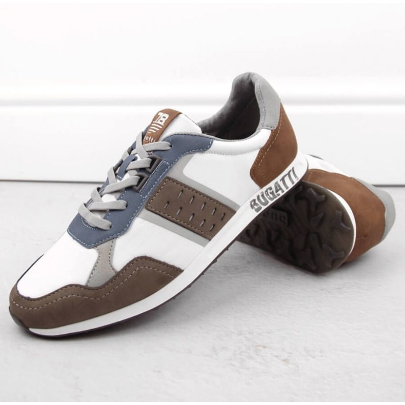 Bugatti INT1975 nahkaiset urheilukengät valkoinen 2