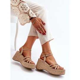 Beige Platform ja Wedge Sandals Oporia 1