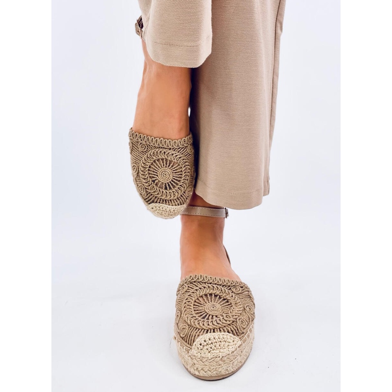 Jasmine Khaki harjakattoisia espadrilleja beige 2