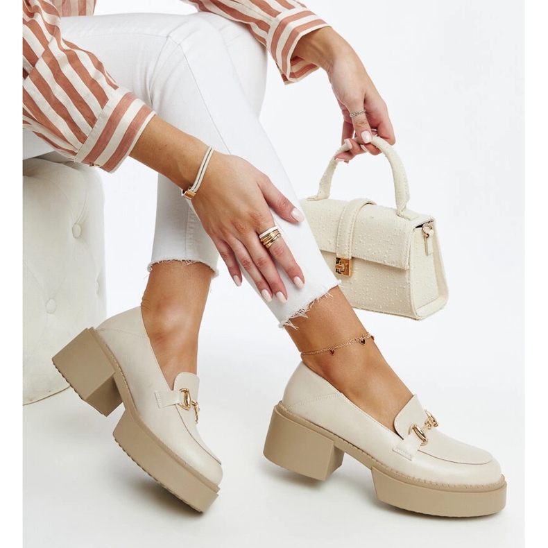 Vincezan beigenväriset eko-nahkaiset korkokengät 1