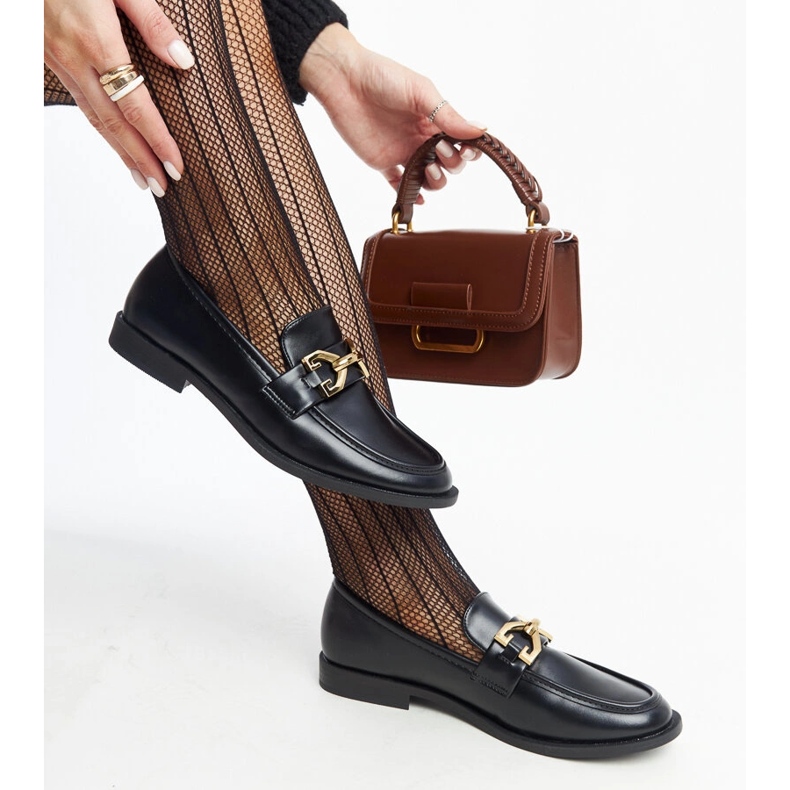 Lea musta solki mokasiinit 1