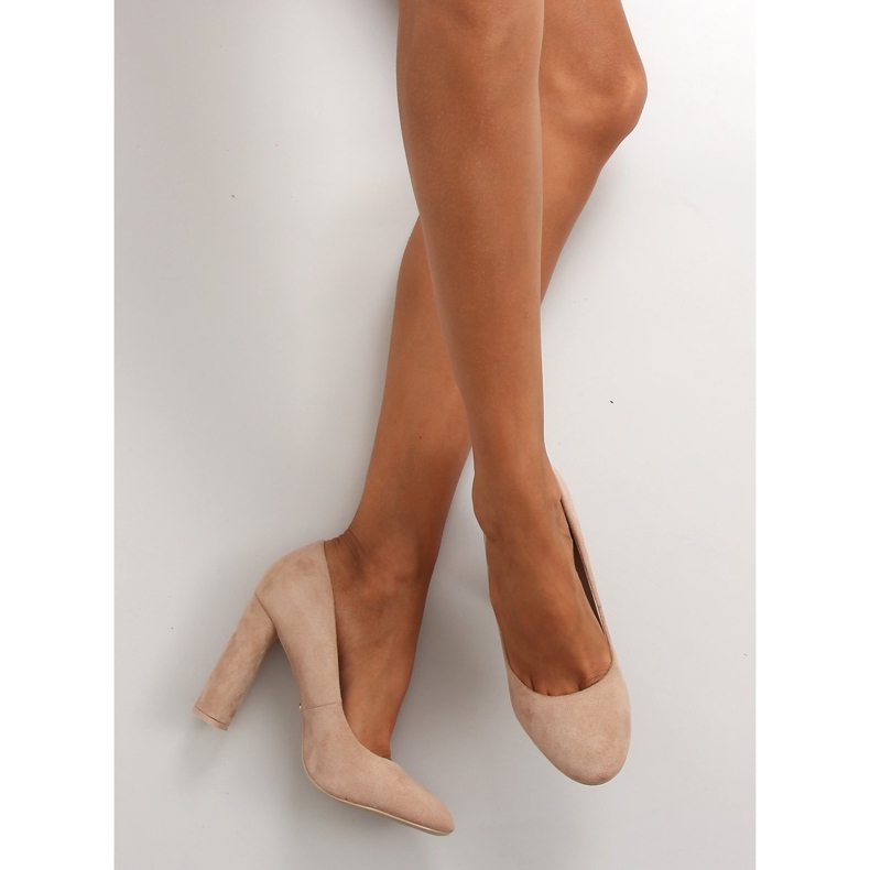 Pumput soikeassa tolppassa le027p Beige 1