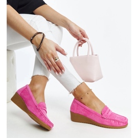 Sakenan tummanpunaiset mokkanahkaat vaaleanpunainen 1