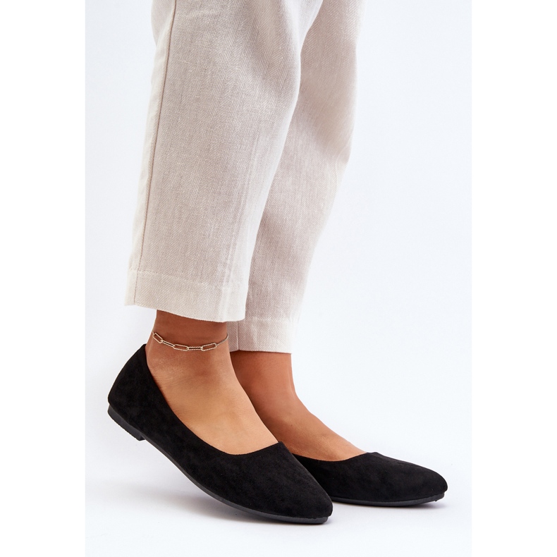 Mustat Kommia naisten mokkanahkabalerinat 2