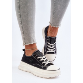 Naisten tennarit massiivisella pohjalla Big Star NN274125 musta 1