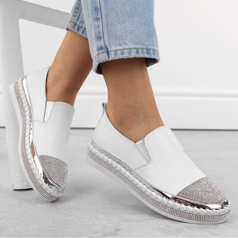 S.Barski Naisten nahkakengät zirkoneilla, valkoinen D&amp;A LR370 1