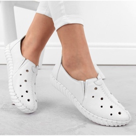 Naisten nahkaiset harjakattoiset slip-on kengät, valkoinen Artiker 54C0560 1