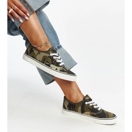 Erlan vihreät sotilaalliset lenkkarit 1