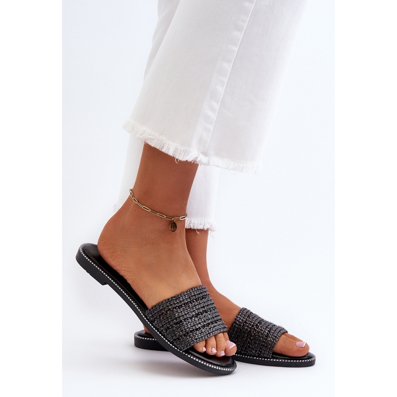 Naisten sandaalit, joissa on punotut tasakorkokengät, mustat radiaanit 2