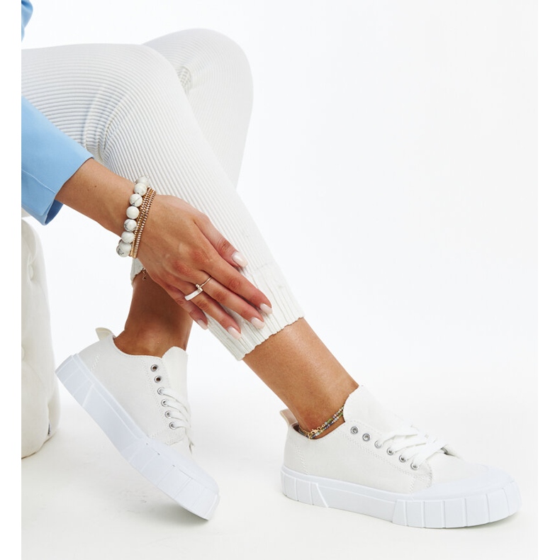 Eduardin valkoiset kankaiset lenkkarit valkoinen 1