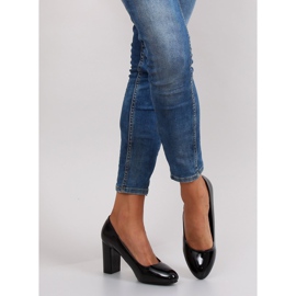 Lakatut pumput leveä kantapää m263p Musta 1