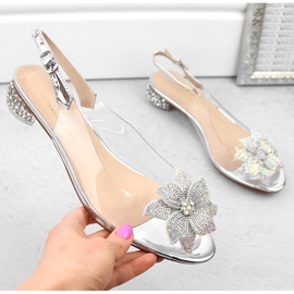 Läpinäkyvät kiiltonahkaiset naisten sandaalit hopeisilla zirkoneilla S.Barski MR38-383 hopea 1