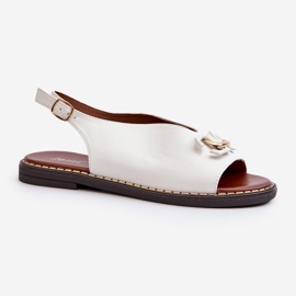 Naisten tasakorkoiset sandaalit koristeella, valkoinen Loraeleh 1