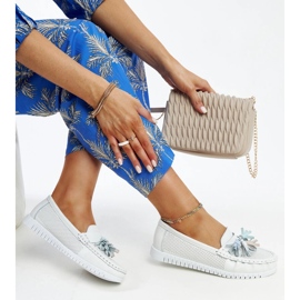 Aune valkoiset nahkahousut hapsuilla valkoinen 1