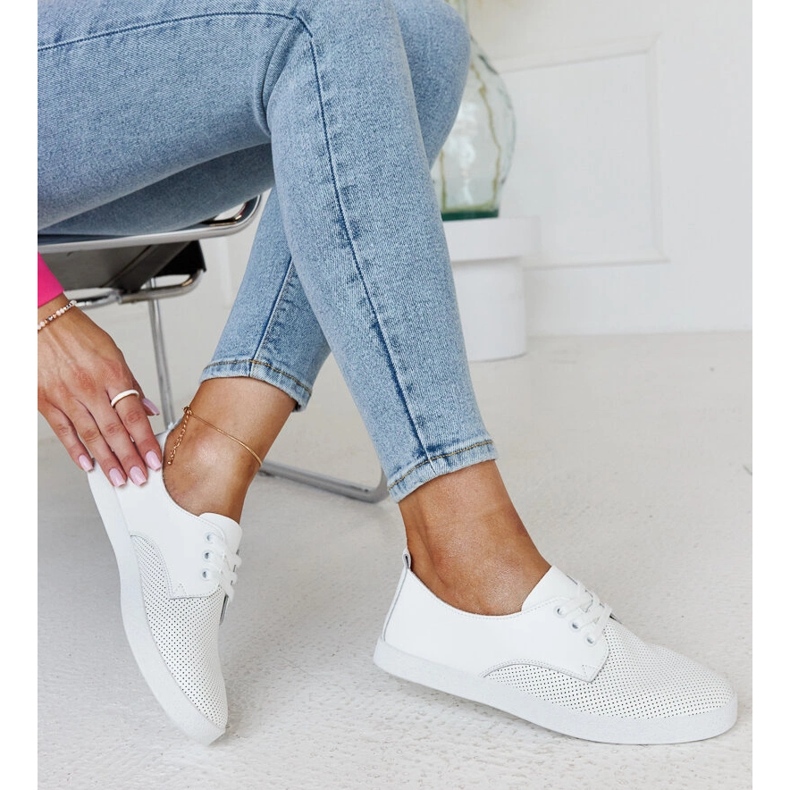 Radwan valkoiset klassiset nahkalenkkarit valkoinen 1