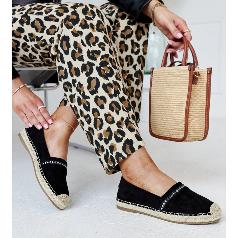 Mustat espadrillit Abia strassilla 1