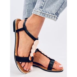 Ennes Mustat sandaalit kullanvärisillä koristeilla 2