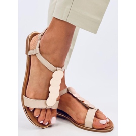 Ennes Beige sandaalit kullanvärisillä koristeilla 1