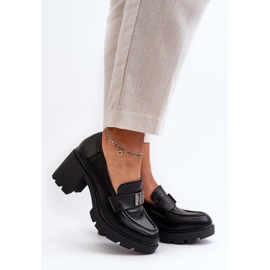 Naisten kengät massiivisilla koroilla ja koristeilla, musta Ranunca 2